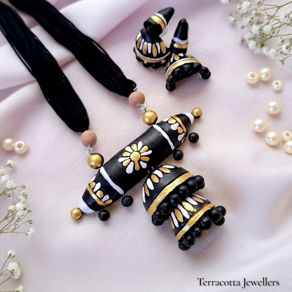 terracotta necklace at affordable price